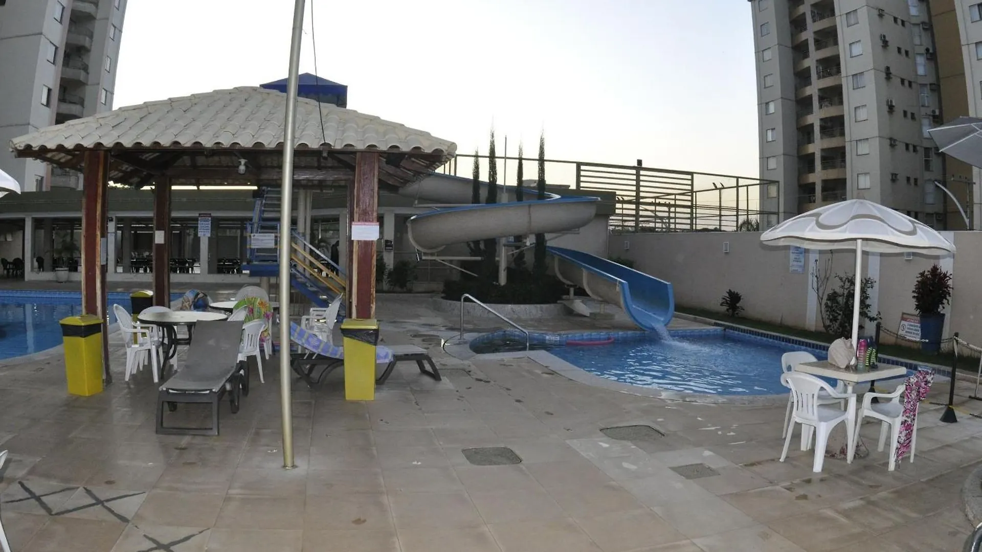 Prive Das Thermas I - 2 Quartos, Sala E Cozinha - Ate 6 Pessoas Caldas Novas Apartamento